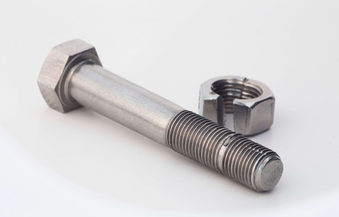 High-quality Blade Studs from Dalloyed – Durable and versatile fasteners for industrial applications.