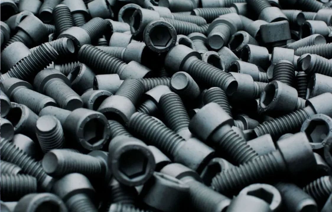 High-Quality Carbon Steel Fasteners by Dalloyed for Industrial Applications