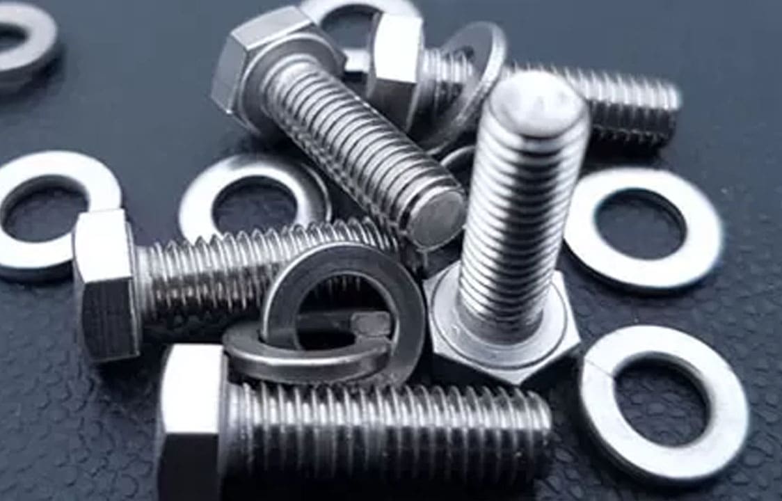 High-quality Inconel 600 fasteners supplied by Dalloyed.